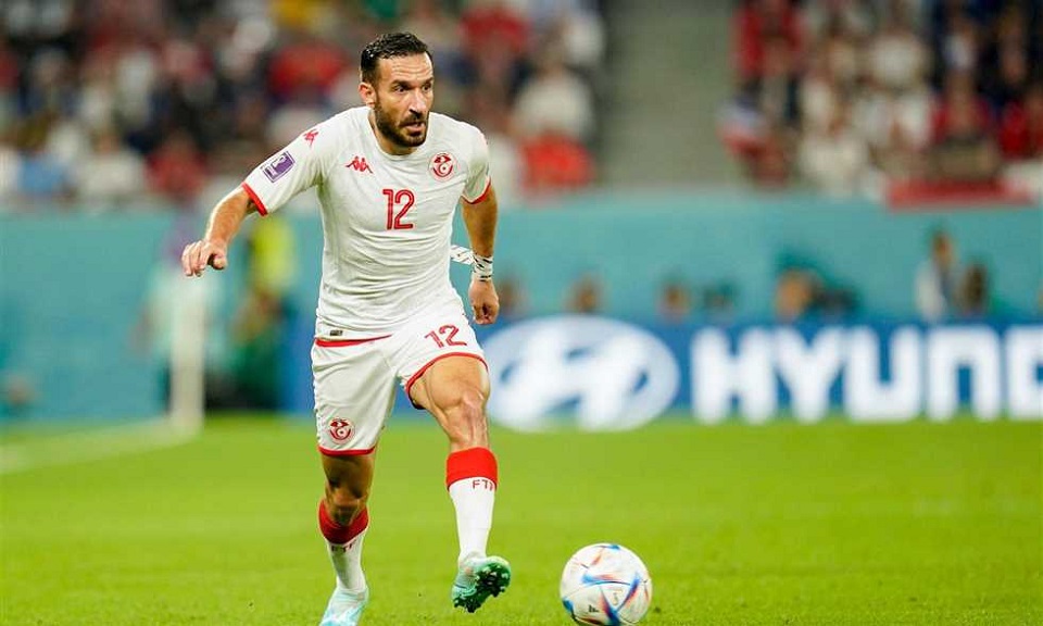 علي معلول لاعب منتخب تونس