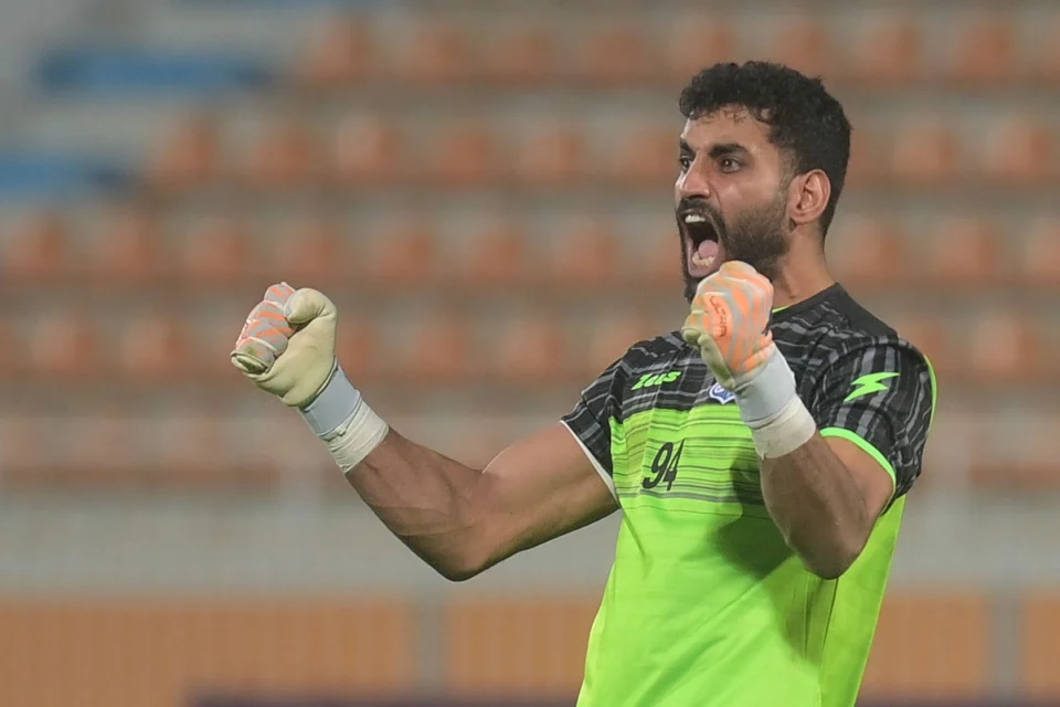 سعود الجناعي حارس نادي الشباب