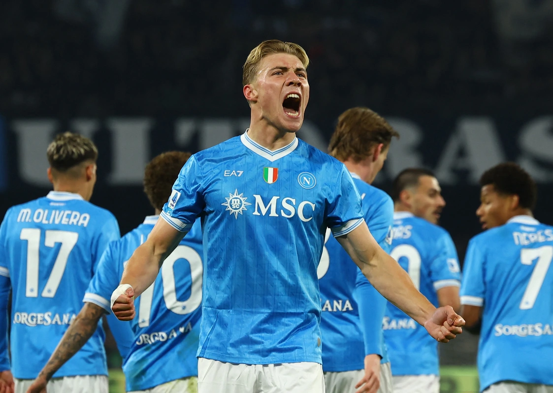 راسموس هويلوند مهاجم نابولي