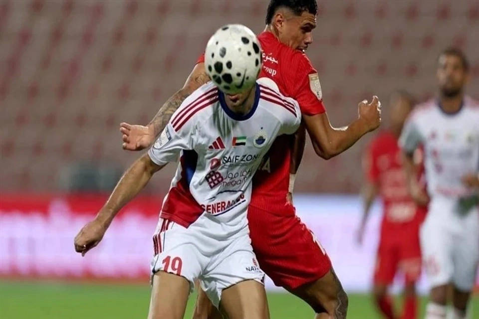 شباب الأهلي والشارقة الإماراتي