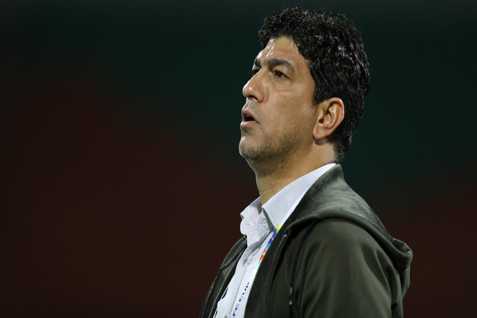 لؤي مدرب المينا