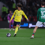 من مباراة النصر والاتفاق