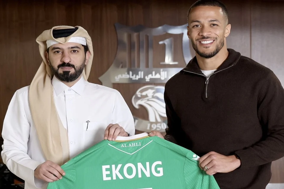اﻷهلي القطري يتعاقد مع إيكونغ
