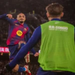 رافينيا لاعب برشلونة في مباراة ريال أوفيديو