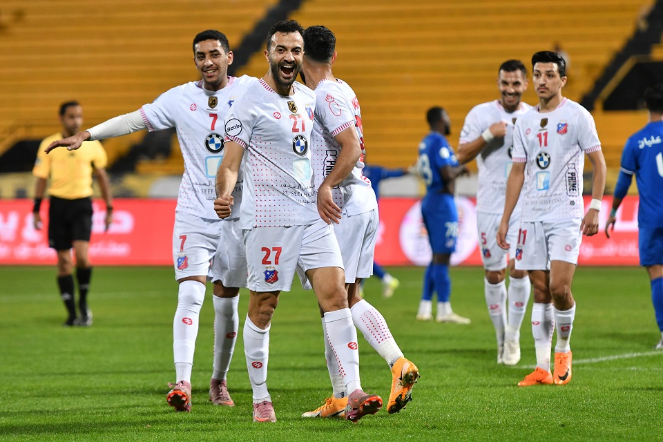 فريق الكويت يواجه الجهراء