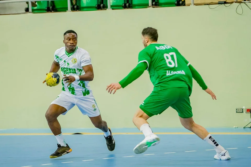 الجزائر ونيجيريا في بطولة أفريقيا لكرة اليد