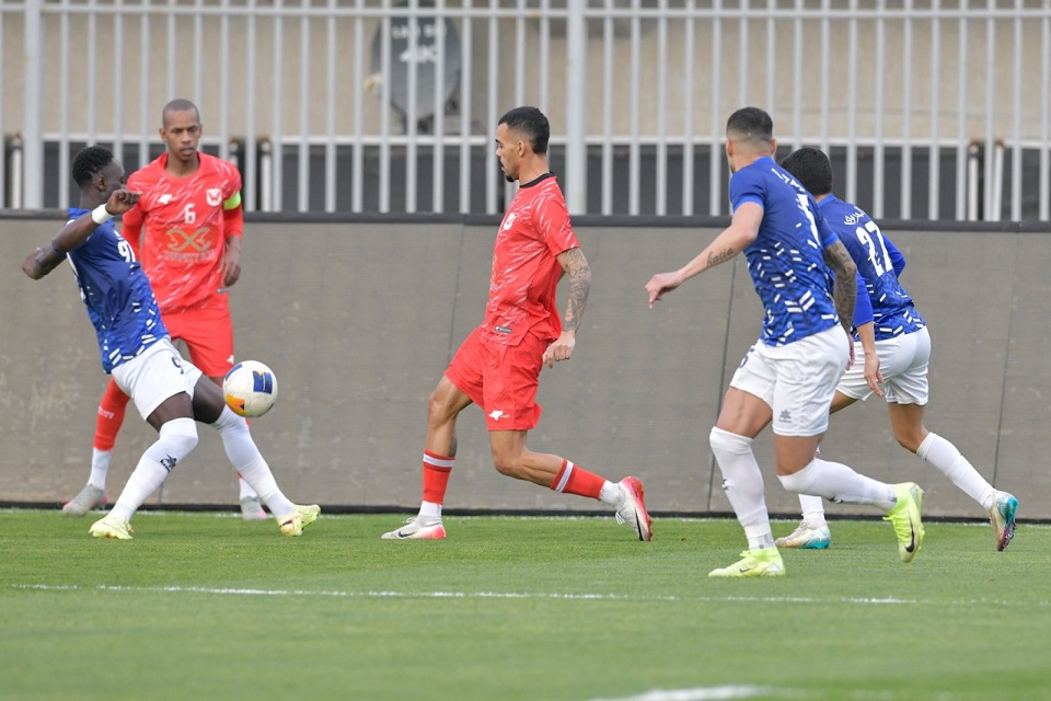 الشباب ضد الفحيحيل