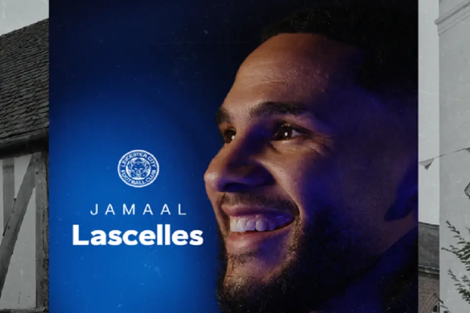 جمال لاسيليس لاعب ليستر سيتي