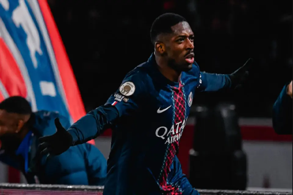 عثمان ديمبيلي مهاجم باريس سان جيرمان